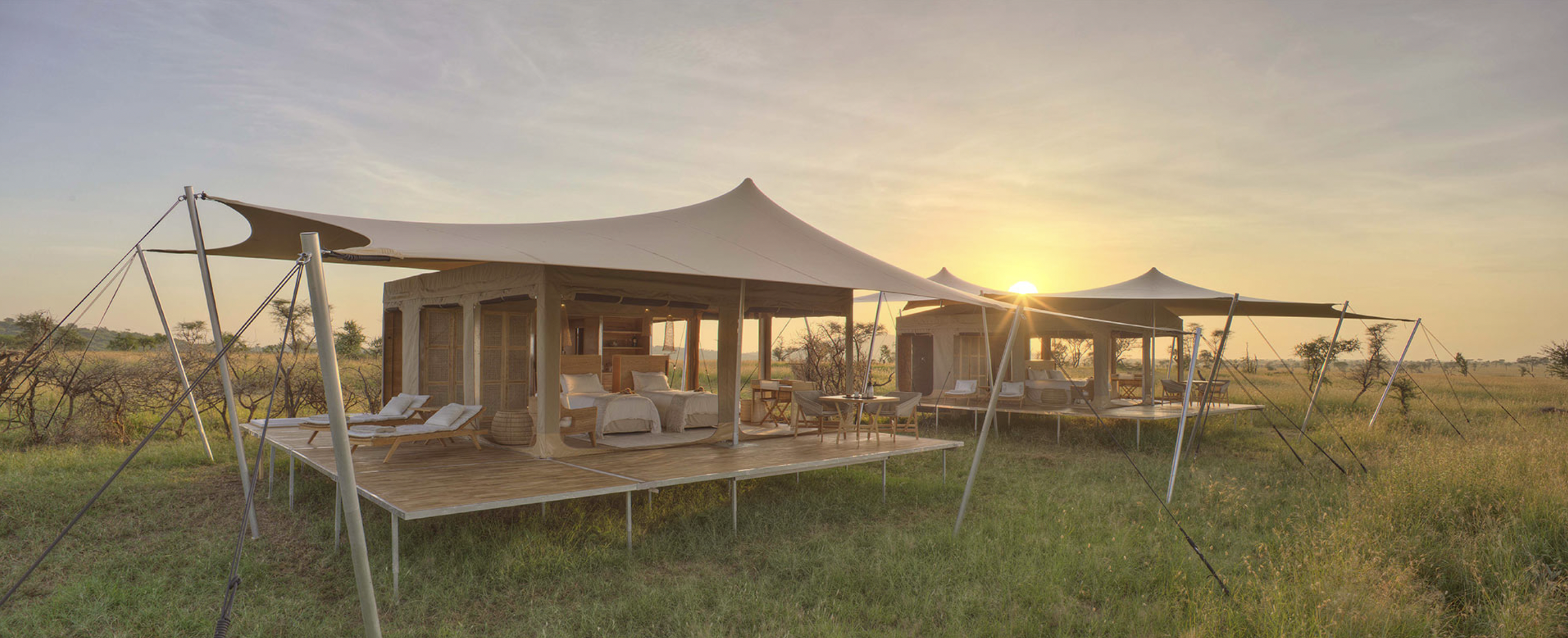 Roving Bushtops, Great Migration mobile camp, Serengeti National Park.